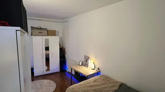 Rooms in Barcelona Eixample - photo 2