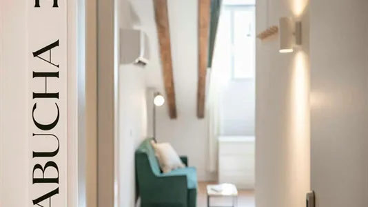 Rooms in Madrid Centro - photo 8