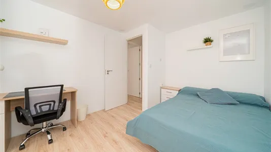 Rooms in Elche/Elx - photo 4