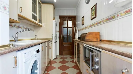 Rooms in Madrid Carabanchel - photo 9