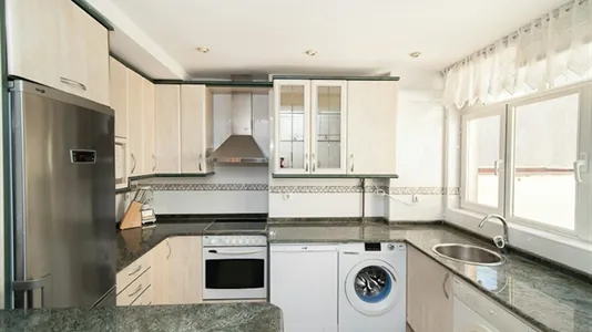 Rooms in Madrid Chamberí - photo 5