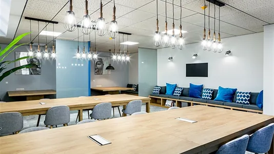 Rooms in Sevilla Triana - photo 10