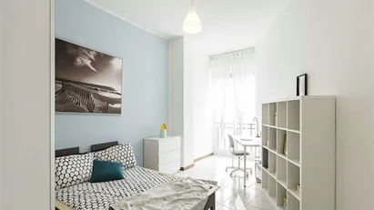 Room for rent in Corsico, Lombardia