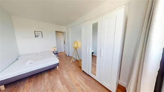 Rooms in Lyon - photo 4