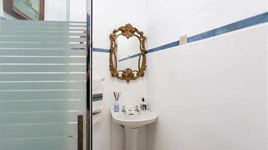 Rooms in Bilbao - photo 9