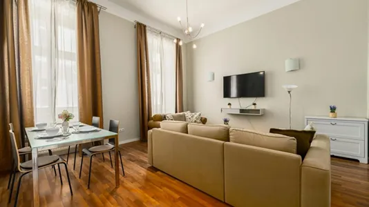 Apartments in Budapest Terézváros - photo 4