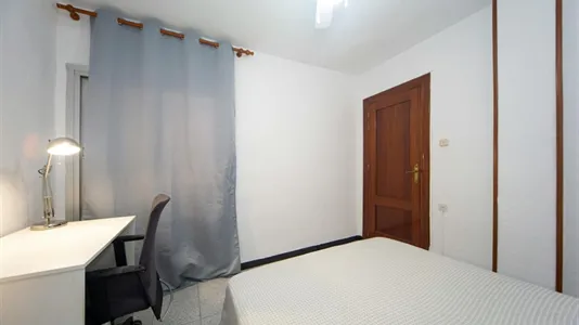 Rooms in Granada - photo 3