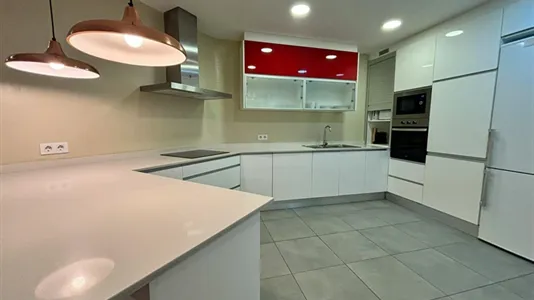 Rooms in Barcelona Eixample - photo 6