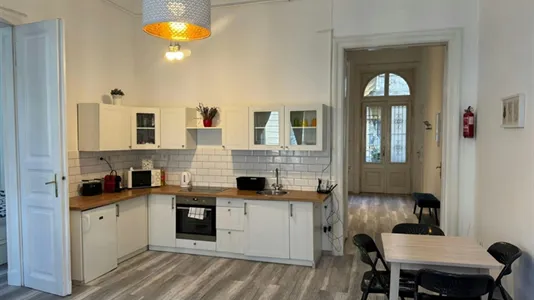 Apartments in Budapest Terézváros - photo 5