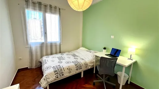 Rooms in Athens Agios Nikolaos - photo 4
