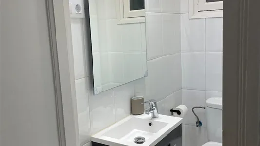 Rooms in Barcelona Eixample - photo 10