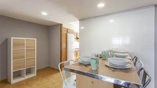 Rooms in Valencia Algirós - photo 5