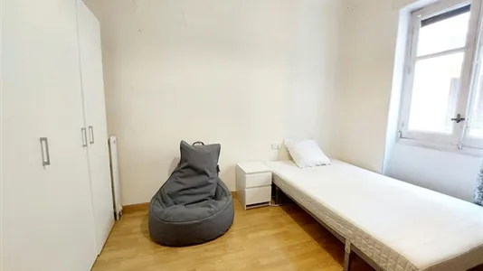 Rooms in Madrid Chamberí - photo 6