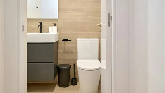 Apartments in Valencia Ciutat Vella - photo 2