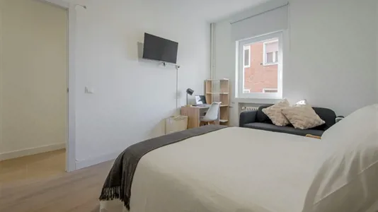 Rooms in Madrid Chamartín - photo 2