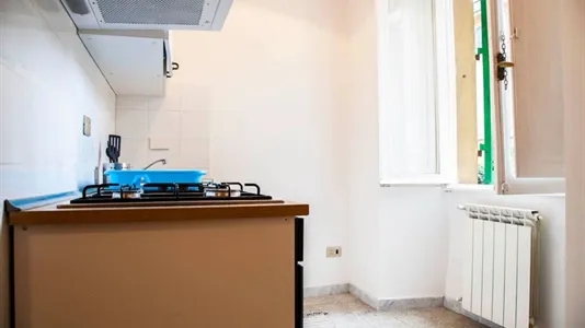 Rooms in Roma Municipio VII – Appio-Latino/Tuscolano/Cinecittà - photo 7