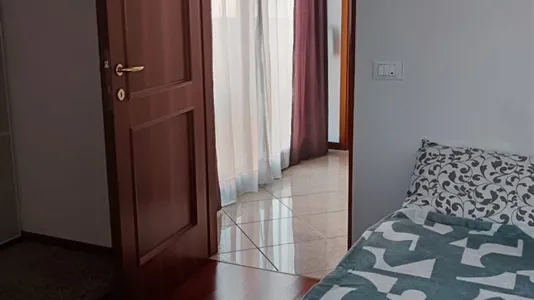 Houses in Bologna - photo 2