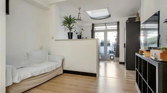 Apartments in Location is not specified - photo 6