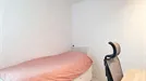 Room for rent, Angoulême, Nouvelle-Aquitaine, &lt;span class=&quot;blurred street&quot; onclick=&quot;ProcessAdRequest(12253546)&quot;&gt;&lt;span class=&quot;hint&quot;&gt;See streetname&lt;/span&gt;[xxxxxxxxxxxxx]&lt;/span&gt;