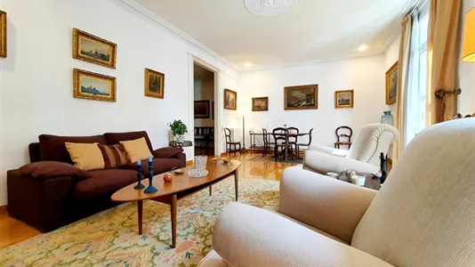 Apartments in Barcelona Eixample - photo 5