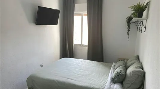 Rooms in Madrid Retiro - photo 7