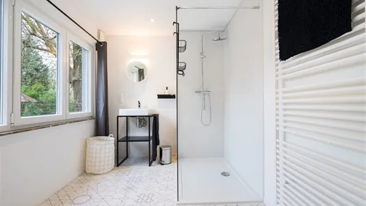 Rooms in Charleroi - photo 4