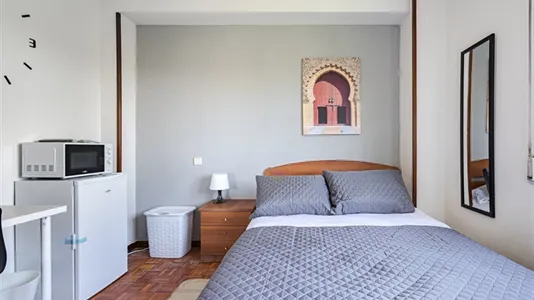 Rooms in Alcalá de Henares - photo 4