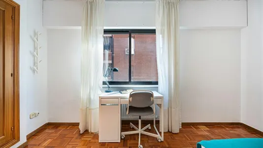Rooms in Madrid Hortaleza - photo 6