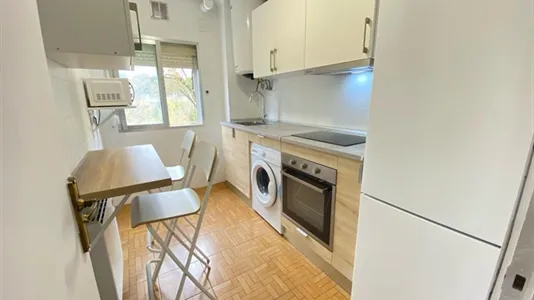 Rooms in Adaro - photo 4