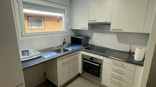 Rooms in Arroyomolinos - photo 4