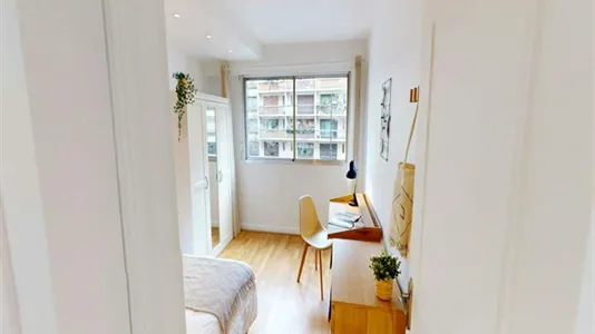 Rooms in Paris 17ème arrondissement - photo 5