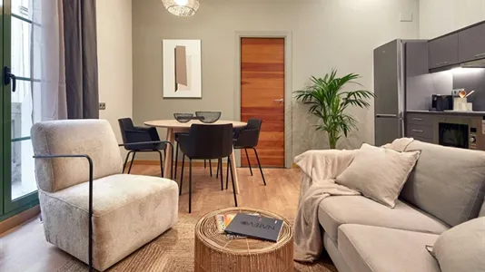 Apartments in Barcelona Ciutat Vella - photo 3
