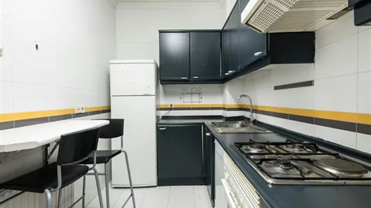 Rooms in Madrid Centro - photo 5