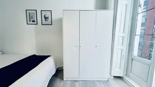 Rooms in Madrid Centro - photo 4