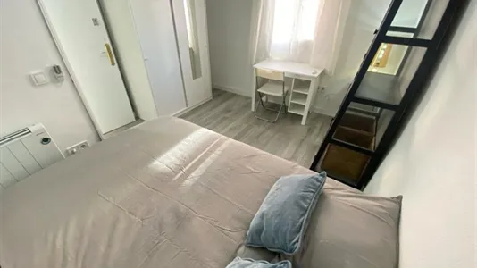 Rooms in Adaro - photo 9