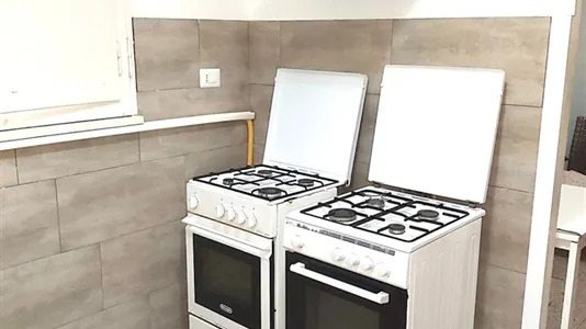 Rooms in Roma Municipio II – Parioli/Nomentano - photo 7