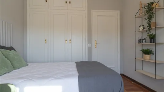Rooms in Madrid Retiro - photo 7