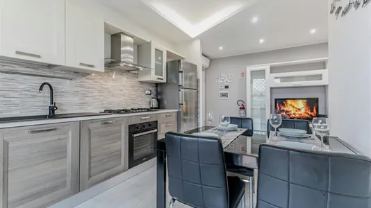 Apartments in Roma Municipio VII – Appio-Latino/Tuscolano/Cinecittà - photo 2