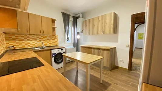 Rooms in Madrid Centro - photo 9