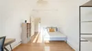 Room for rent, Lisbon (region), &lt;span class=&quot;blurred street&quot; onclick=&quot;ProcessAdRequest(7744294)&quot;&gt;&lt;span class=&quot;hint&quot;&gt;See streetname&lt;/span&gt;[xxxxxxxxxxxxx]&lt;/span&gt;