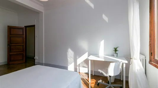 Rooms in Oviedo - photo 7