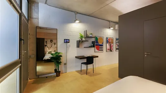 Apartments in Barcelona Ciutat Vella - photo 6