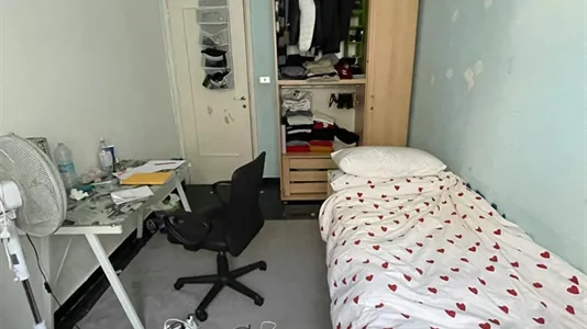 Rooms in Genoa - photo 3