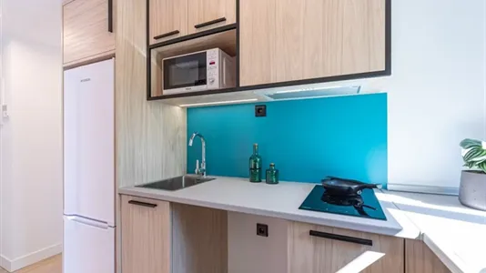 Rooms in Salamanca - photo 9