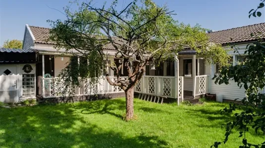 Houses in Stockholm West - photo 7