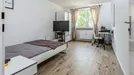 Room for rent, Frankfurt (region), <span class="blurred street" onclick="ProcessAdRequest(14571173)"><span class="hint">See streetname</span>[xxxxxxxxxxxxx]</span>