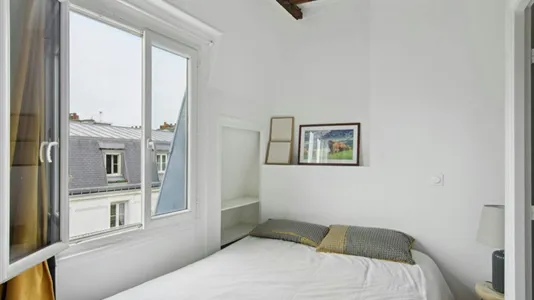 Apartments in Paris 18ème arrondissement - Montmartre - photo 10