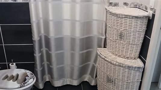 Rooms in Lyon - photo 9