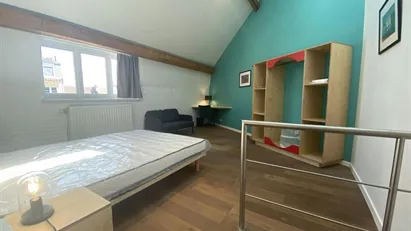 Room for rent in Brussels Schaarbeek, Brussels