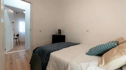 Rooms in Madrid Chamberí - photo 4